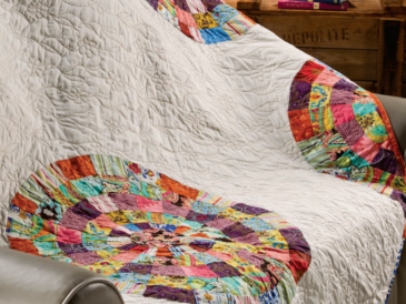 Scattered Dresdens Lap Quilt