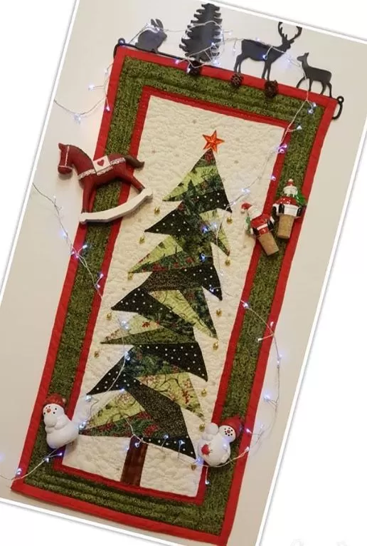 Trim the Tree Quilt Pattern