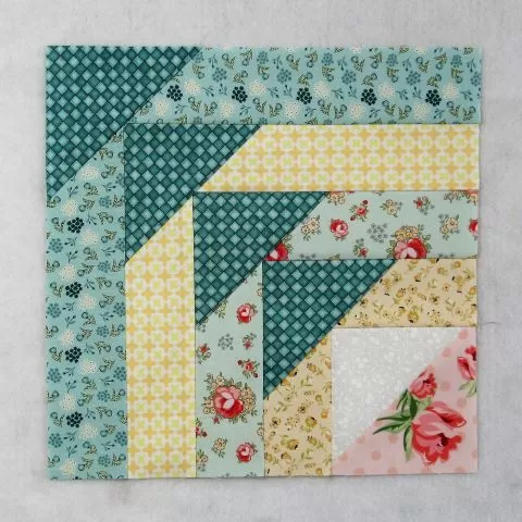 Chicago Geese Quilt Block Free Pattern